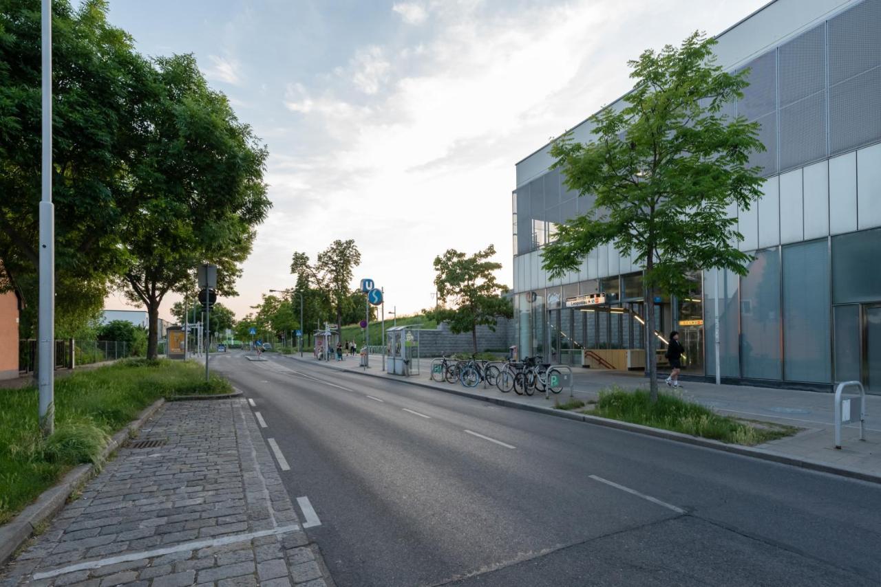 Gruene Ruhelage, 20 Minuten Ins Zentrum Und Parkgarage فيينا المظهر الخارجي الصورة